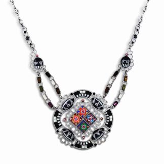 Yoolie's Spring 2015 Necklace, Pinwheel Mara Color Group #1535510